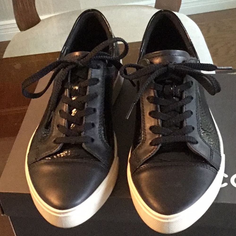 Ecco Gillian Sneakers Black Patent & Leather 40